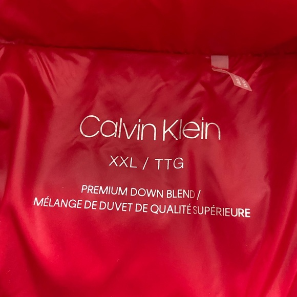 CALVIN KLEIN Puffer Jacket - Picture 2 of 3